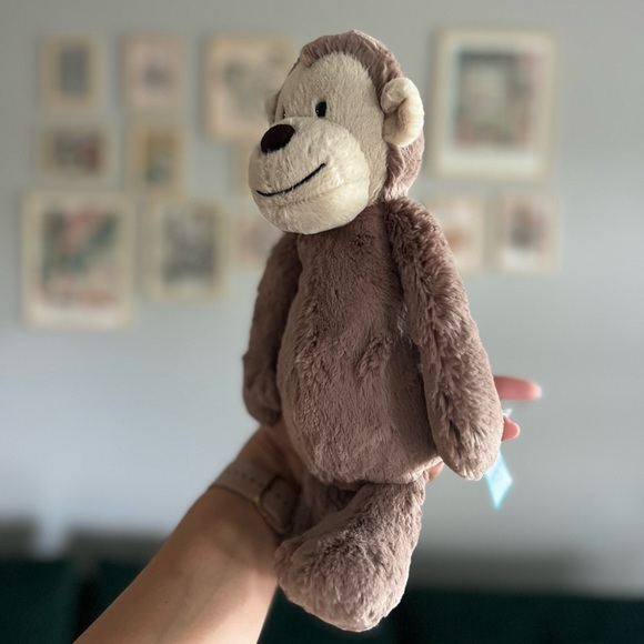 Jellycat Bashful Monkey - Authentic & BNWT!🐒 - Picture 3 of 6